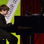 Klavier II on stage