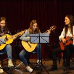 Gitarren & Zither on stage