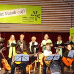 Gesang & Gitarre on stage