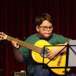 Zither, Gitarre & E-Gitarre on stage