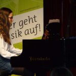 Klavier & Gesang on stage
