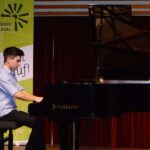 Klavier & Gesang on stage