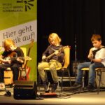 E-Gitarre, E-Bass & Gitarre on stage
