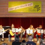 Gitarre & Zither on stage