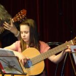 Gesang & Gitarre on stage
