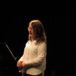 Gesang on stage