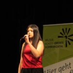 Gesang on stage