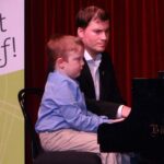 Gesang & Klavier on stage