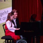 Gesang & Klavier on stage