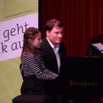 Gesang & Klavier on stage