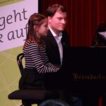 Gesang & Klavier on stage