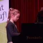 Gesang & Klavier on stage