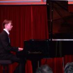 Gesang & Klavier on stage