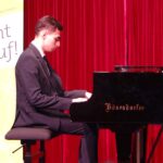 Gesang & Klavier on stage