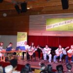 Gitarre & Zither on stage