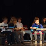 E-Gitarre, E-Bass & Gitarre on stage